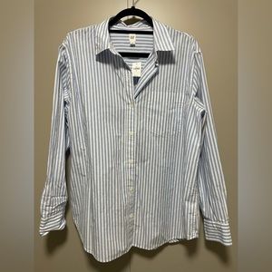 NWT GAP Women's 100% Cotton Light Blue Striped Long Sleeve Button Down Shirt
